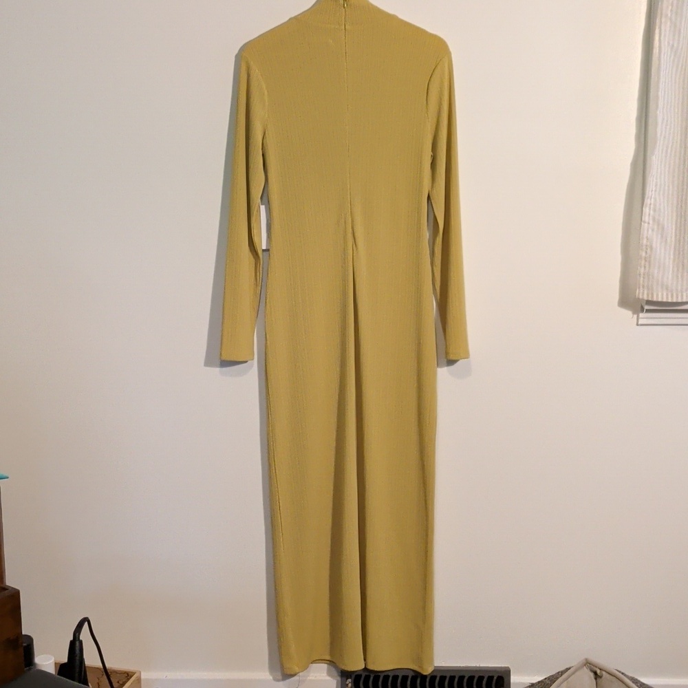 REFORMATION malorie knit dress - size large - Picture 9 of 9